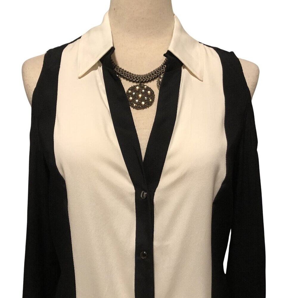 Cache Black White Cold Shoulder Cut Out Charm Cargo Top Silk Stretch $118 NWT